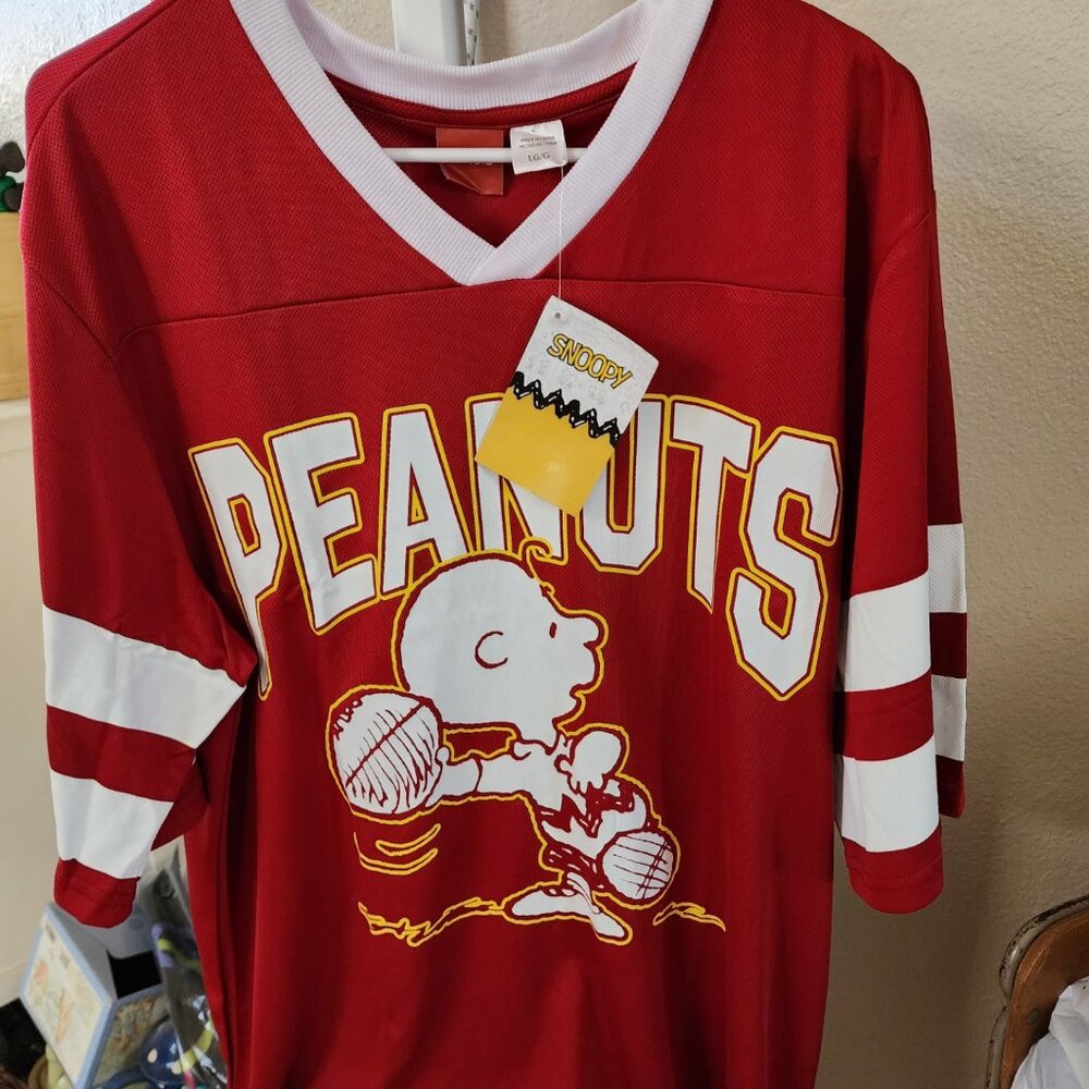 Peanuts Charlie Brown Football Jersey Men's Small Graphics Front Back Snoopy NWT